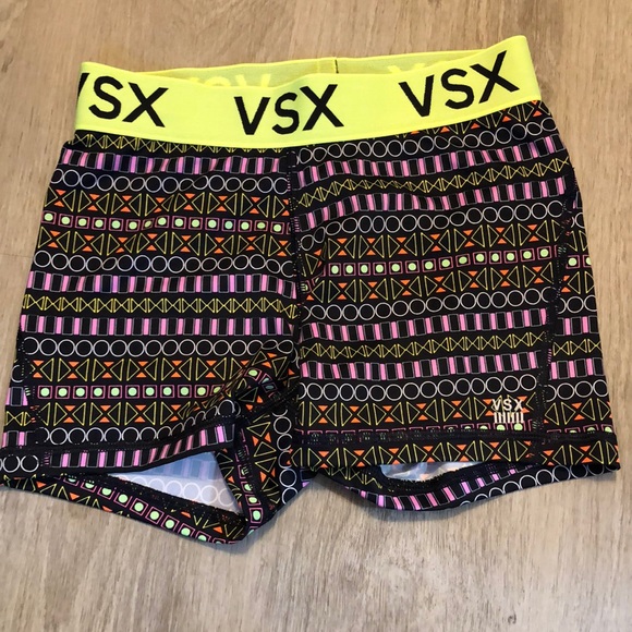 🔥2 for $15🔥 Victoria secret sport shorts - Picture 1 of 2